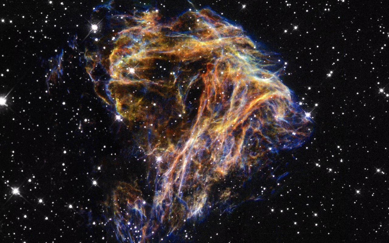 Astronomii au descoperit 11 galaxii „fugare” care umblă prin spaţiul intergalactic