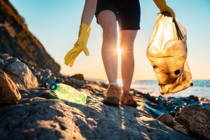 Descoperă gesturi simple prin care poți proteja Pământul și mediul înconjurător. De la reciclare la consum responsabil, află cum fiecare acțiune contează.