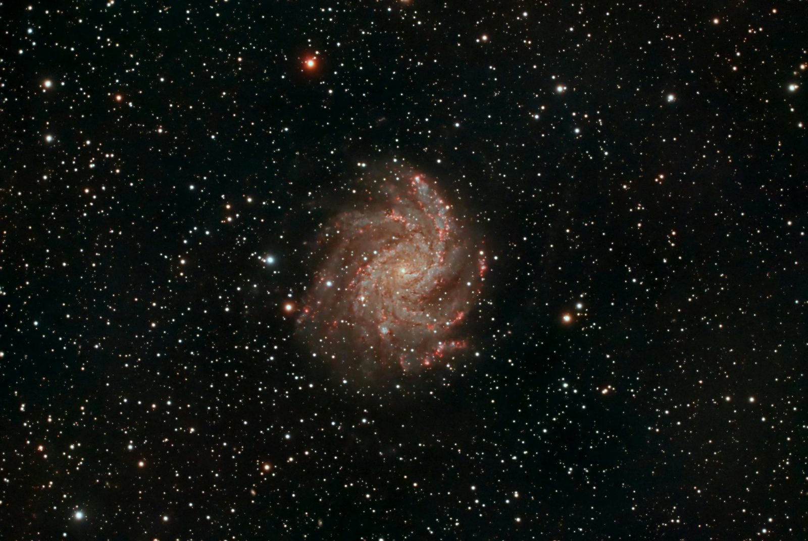 Universul s-a născut din Big Bang și se află în expansiune accelerată. Vezi ce scenarii există pentru viitor: Big Freeze, Big Crunch sau Big Rip.