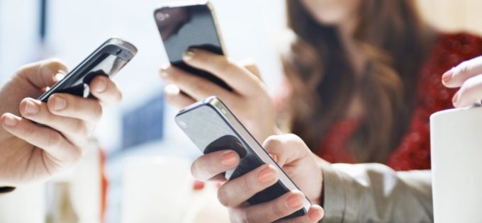 dependenta de smartphone-uridependenta de smartphone-uridependenta de smartphone-uridependenta de smartphone-uridependenta de smartphone-uri