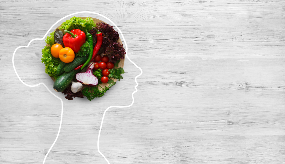 Descoperă dieta MIND: cum alimentația corectă poate proteja memoria, încetini declinul cognitiv și face creierul să pară cu 7 ani mai tânăr.