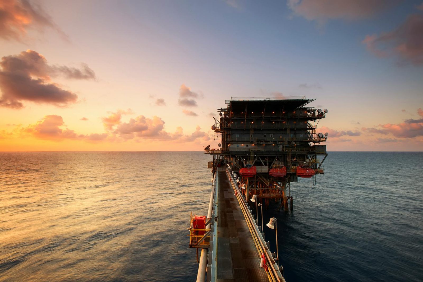Neptun Deep aduce României 10 miliarde mc de gaze pe an. Vezi ce înseamnă acest proiect pentru securitatea energetică și economia națională.