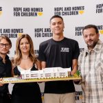 Hope and Homes for Children România a câştigat Premiul I la Gala Societăţii Civile 2025 cu campania „Ambasador pentru ACASĂ. Când construim o CASĂ, construim un OM”