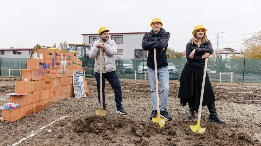 Hope and Homes for Children România a câştigat Premiul I la Gala Societăţii Civile 2025 cu campania „Ambasador pentru ACASĂ. Când construim o CASĂ, construim un OM”