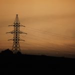 România, din nou vulnerabilă energetic: iarna 2025–2026 prinde sistemul electroenergetic național nepregătit. Speranța stă în importurile de energie scumpă