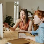 1 din 3 părinți români este îngrijorat de calitatea educației și pregătirea profesorilor