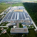 Investiție majoră în energie verde la Otopeni: Philip Morris România inaugurează una dintre cele mai mari instalații solare bifaciale din țară