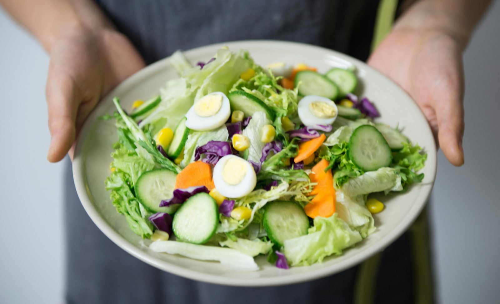 Legătura dintre alimentație și sănătatea mintală. Nutrienții care pot influența starea psihică