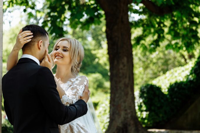 Bune maniere la nuntă: cum să te comporți corect atunci când ești invitat