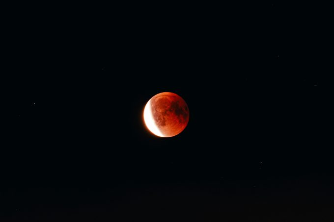 Luna nu e atât de liniștită: cutremurele care pot schimba planurile NASA