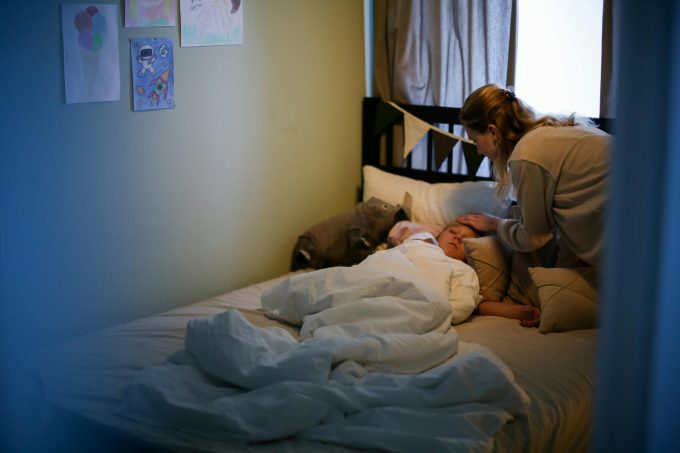 La ce trebuie să fie atenți părinții când copiii sunt răciți. Sfaturile medicilor si răceala