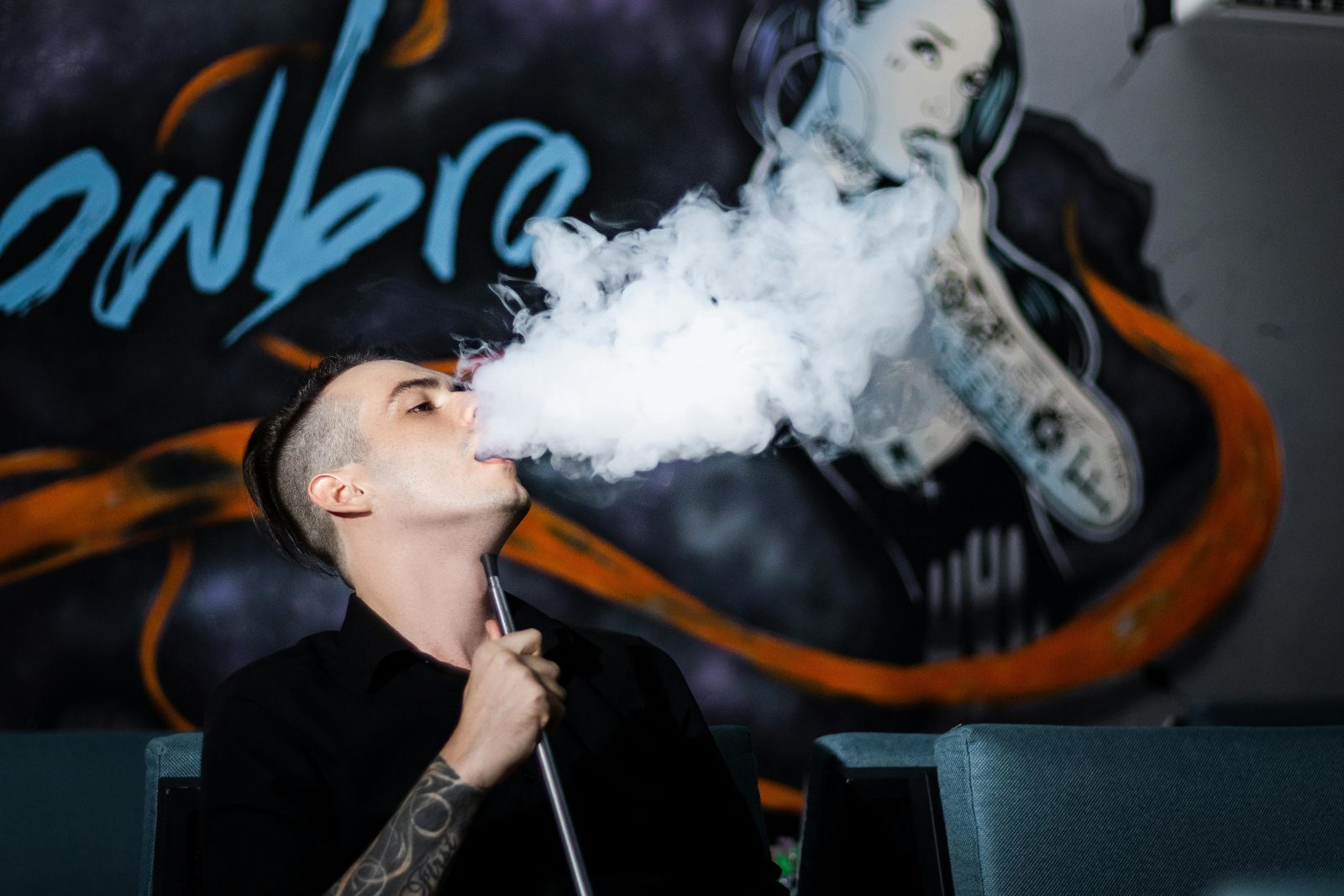 Țigările electronice și cele cu tutun încălzit pot avea un nivel similar de toxicitate cu țigările clasice, avertizează INSP