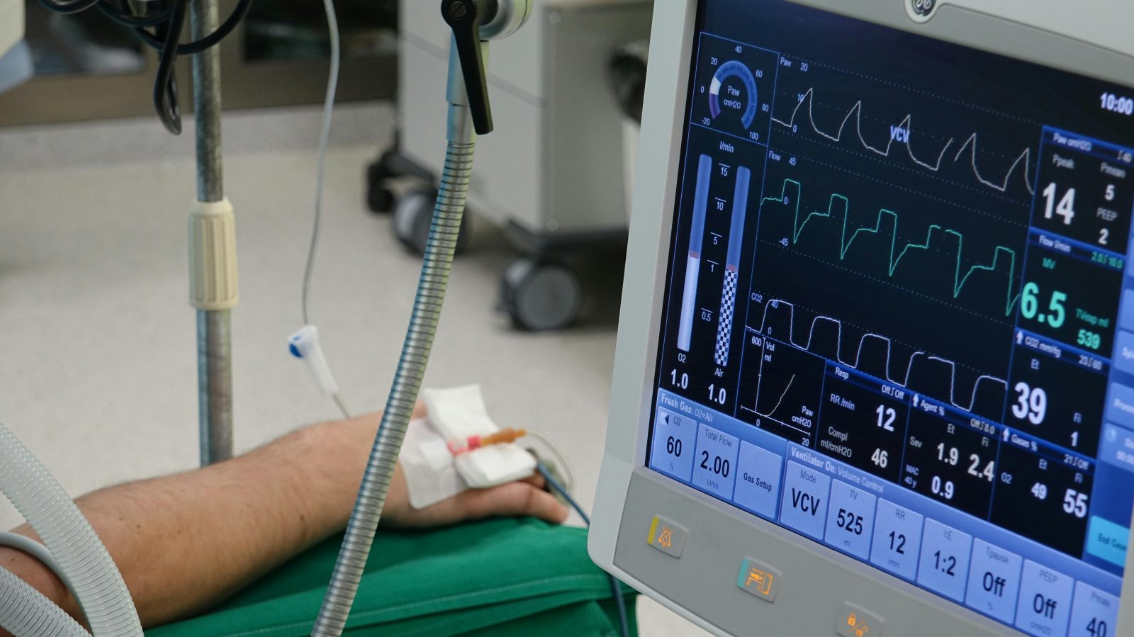 Cum ajung copiii să recunoască un AVC. Campania care îi învață să reacționeze rapid