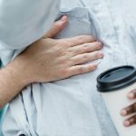 Un obicei zilnic aparent inofensiv crește riscul de infarct