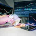 Bursa de la București depășește pentru prima dată pragul de 30.000 de puncte