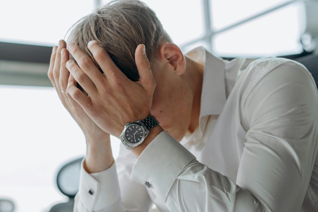 Remedii naturale pentru stres și anxietate: ce funcționează și cum le folosești corect