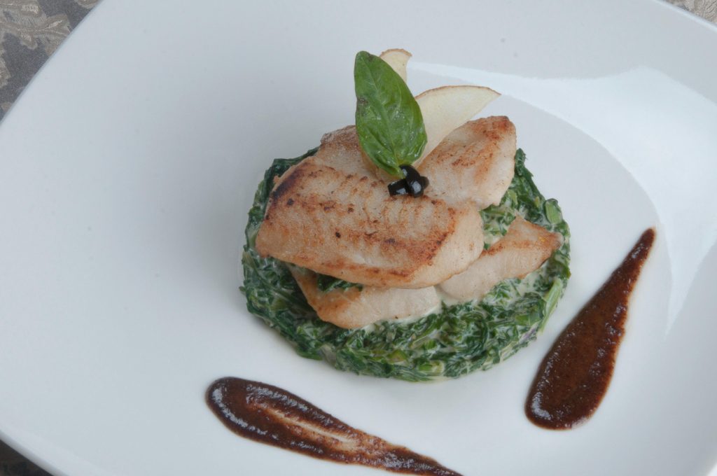 De ce ar trebui să consumăm mai multe tipuri de pește. Specialiștii spun că alegerile alimentare pot reduce presiunea asupra oceanelor