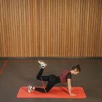 Studiu: Doar 45 de minute de exerciții fizice pot încetini dezvoltarea celulelor canceroase
