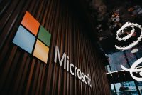 Microsoft avertizează: datele personale pot deveni adevăratul preț al inteligenței artificiale