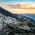 De ce te simți mai liniștit la munte? Ce se întâmplă în creier când petreci timp în natură