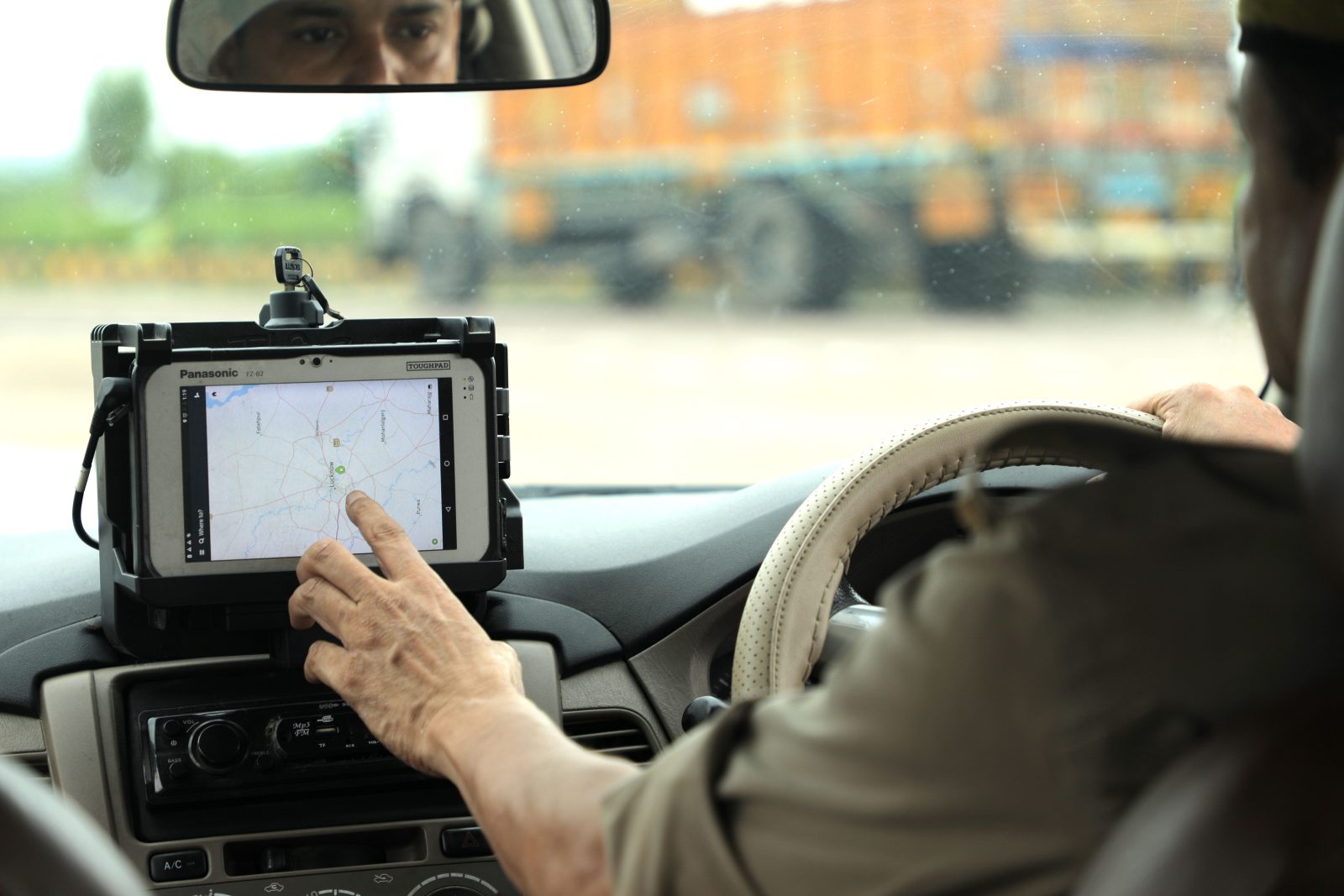 Cercetătorii japonezi testează o alternativă la GPS bazată pe raze cosmice