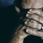 Intestinul și depresia au mai multe în comun decât se credea. Ce au găsit cercetătorii în gene