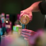 Cât de puțin alcool poate crește riscul de cancer. Noile date schimbă perspectiva