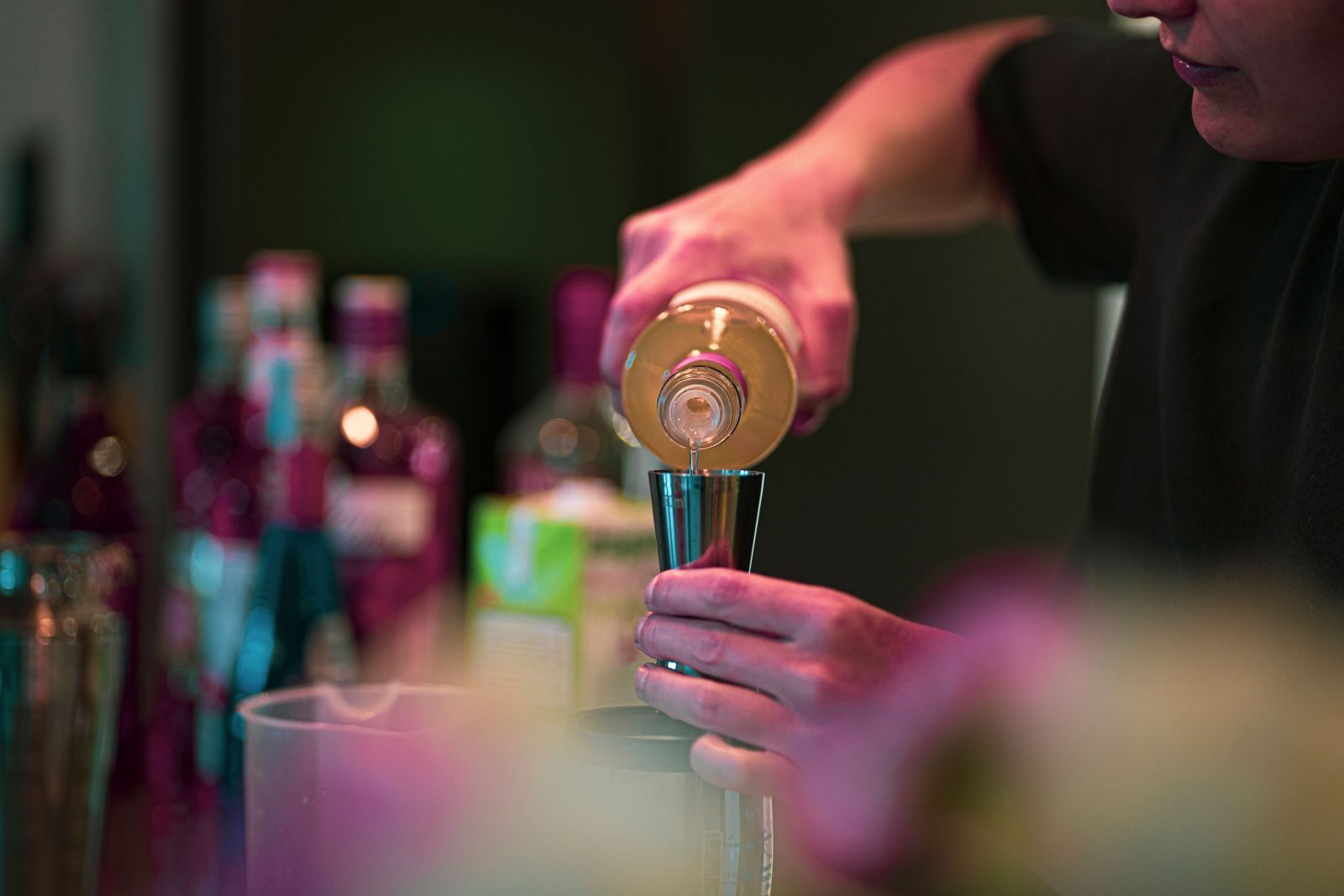 Cât de puțin alcool poate crește riscul de cancer. Noile date schimbă perspectiva
