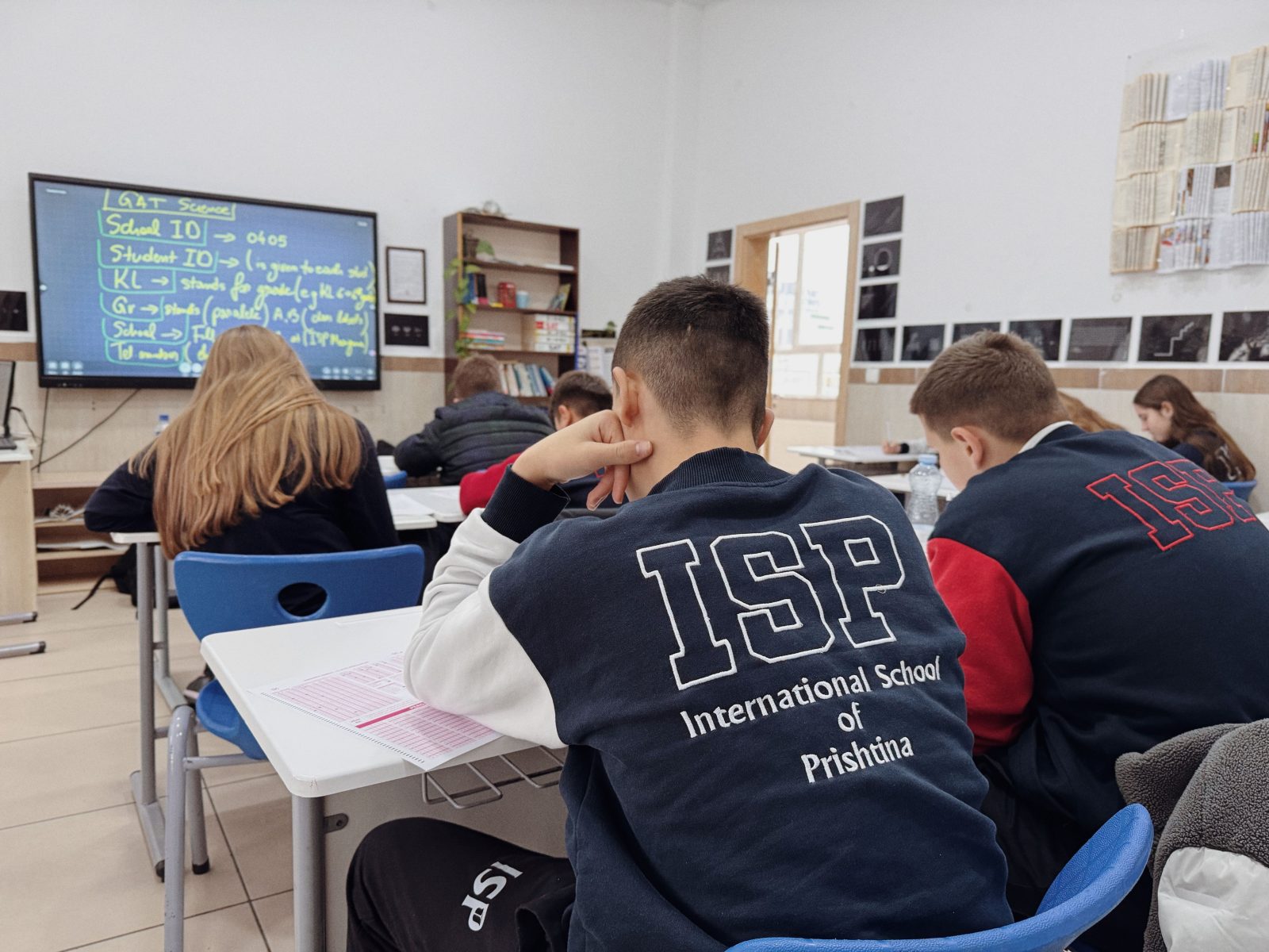 Un nou an școlar, cinci module și vacanțe diferite. Ce îi așteaptă pe elevi din 7 septembrie 2026