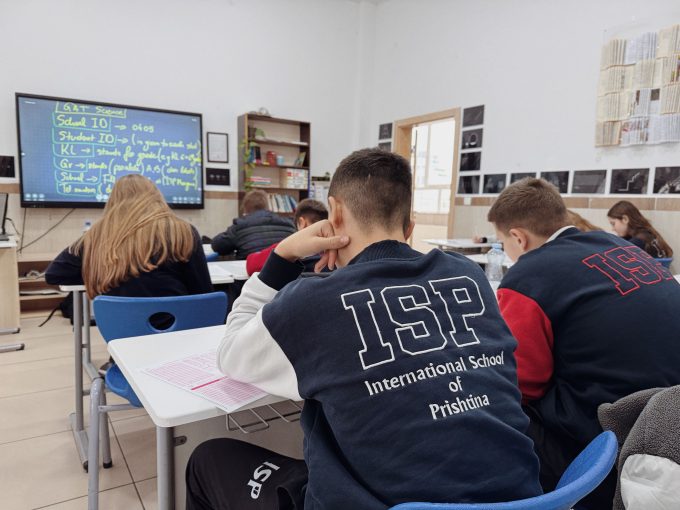 Un nou an școlar, cinci module și vacanțe diferite. Ce îi așteaptă pe elevi din 7 septembrie 2026