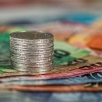 Cum alegi un cont bancar online în 2026: comisioanele și detaliile care pot face diferența